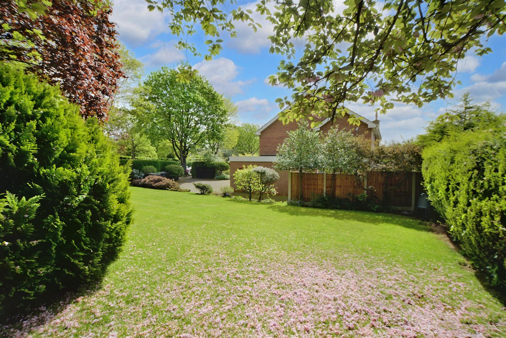 Beeston Fields Drive, Bramcote, Nottingham Robert Ellis Estate Agents